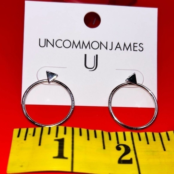 NWT Uncommon James Silver Little Flirt Hoop Earrings - Picture 3 of 3